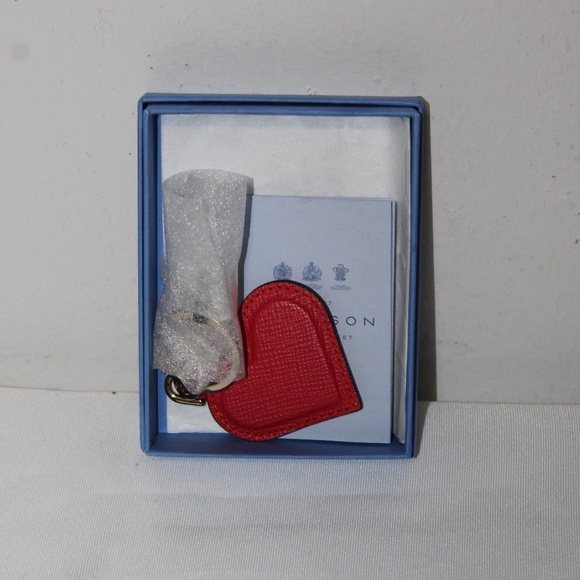 Smythson Red Panama Heart Keyring. - Picture 6 of 6